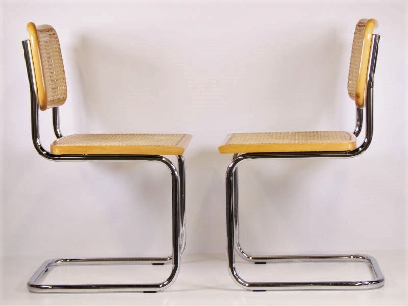 2 replica's van Marcel Breuers Cesca chairs